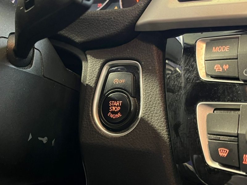 B.M.W. SERIE 3 318D 2.0 150CH LOUNGE (F30) 