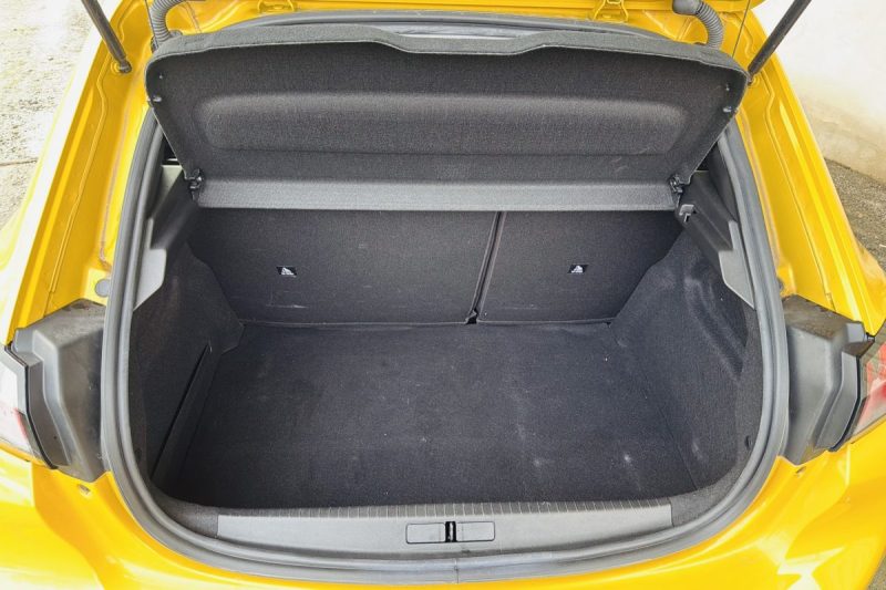 PEUGEOT 208 1.5 BlueHDI 100ch S&S STYLE BVM6 - Garantie