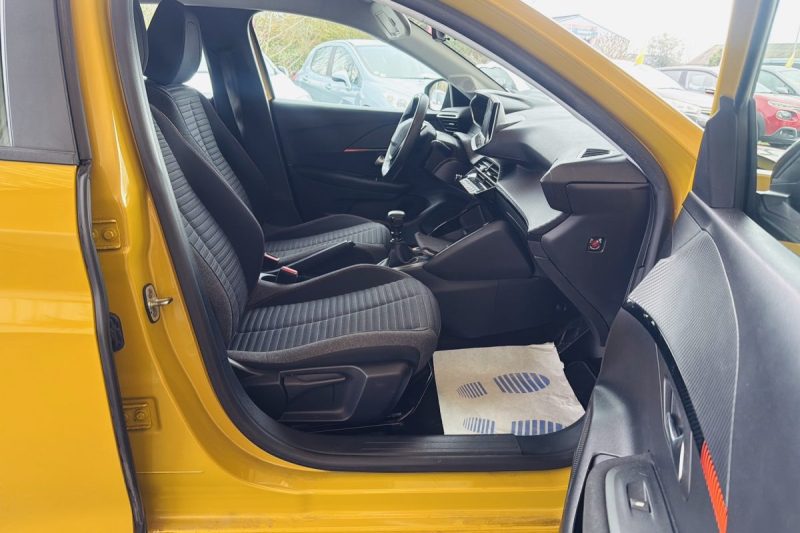 PEUGEOT 208  II BlueHDI 100 CH S&S STYLE BVM6 Garantie