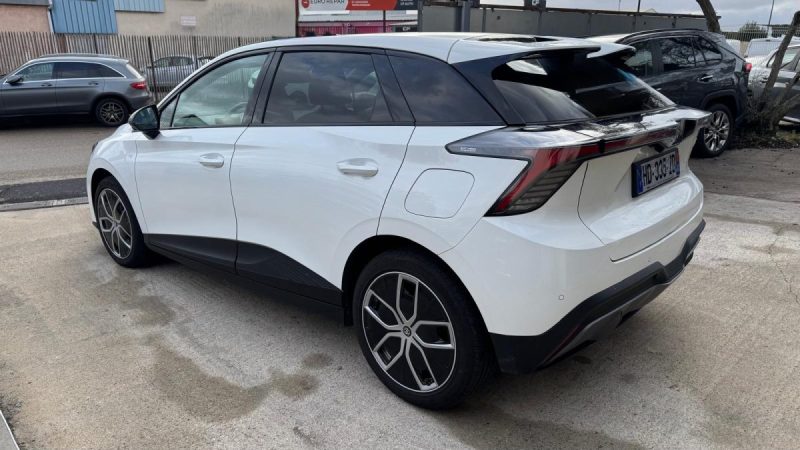 MG4 LUXURY204ch 2025