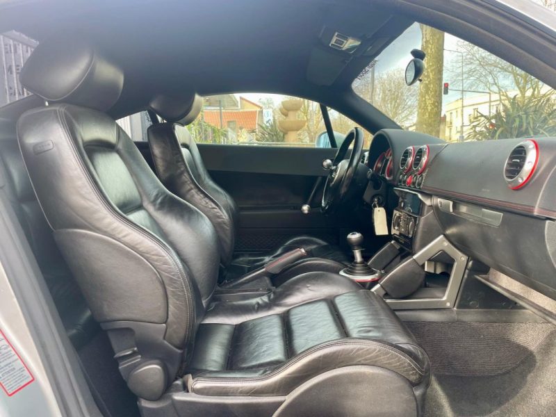 AUDI TT COUPE 1.8 T 180 