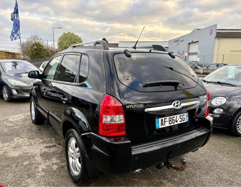 HYUNDAI TUCSON 