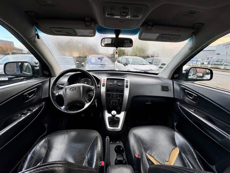 HYUNDAI TUCSON 