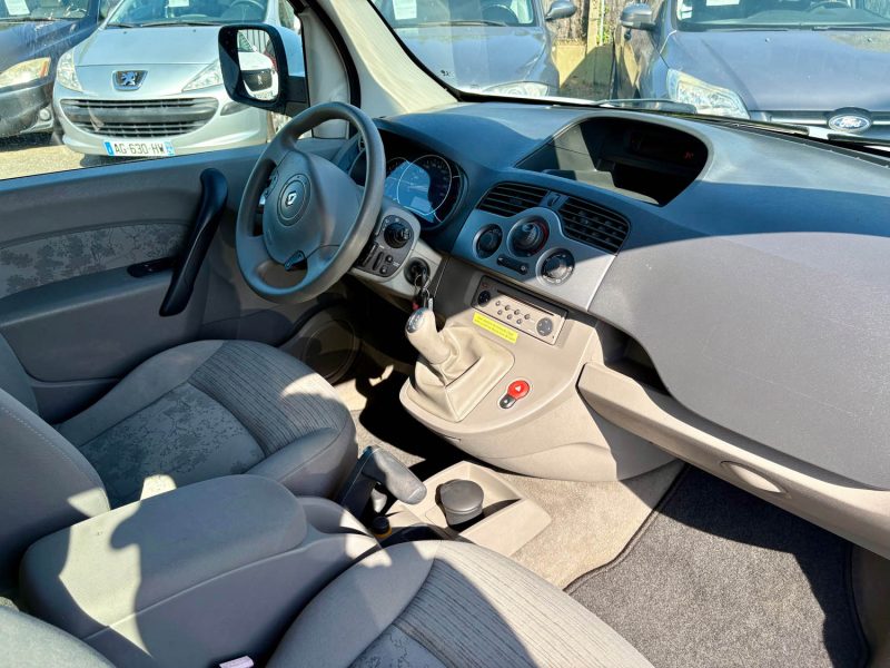 RENAULT KANGOO 