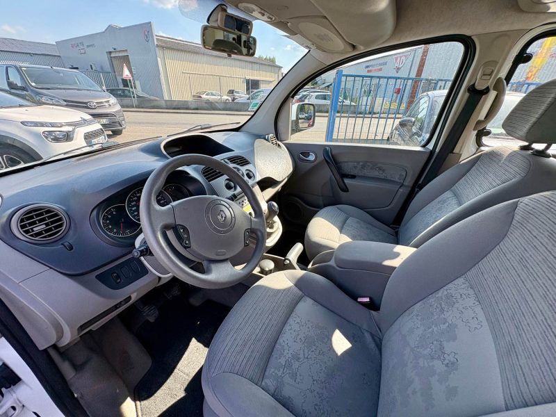RENAULT KANGOO 