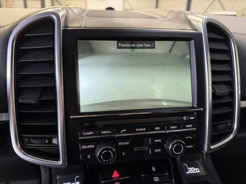 PORSCHE CAYENNE FULL OPTION