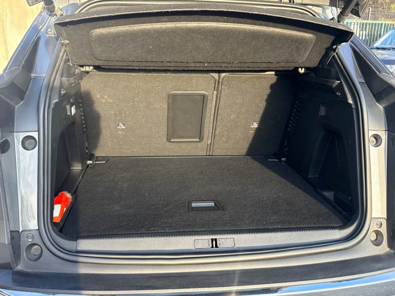 PEUGEOT 3008 II 2.0 BLUEHDI 180CH GT S&S EAT6 2017