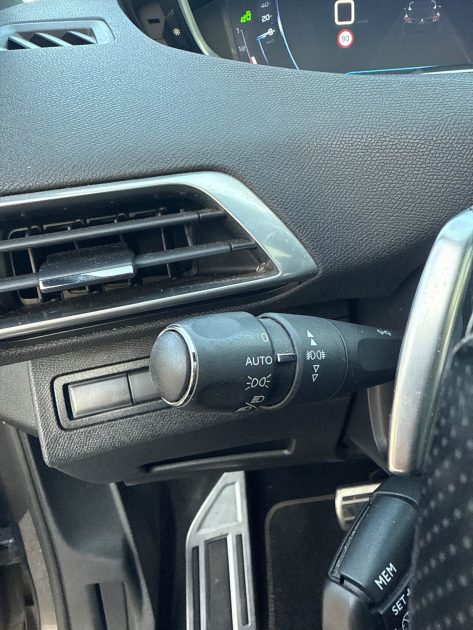 PEUGEOT 3008 II 2.0 BLUEHDI 180CH GT S&S EAT6 2017