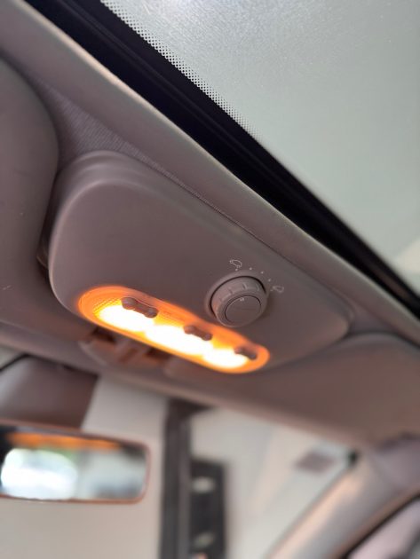 Renault Clio III 1.2 75ch – 83 000 km – Toit ouvrant – Garantie 12 mois - Excellent état 