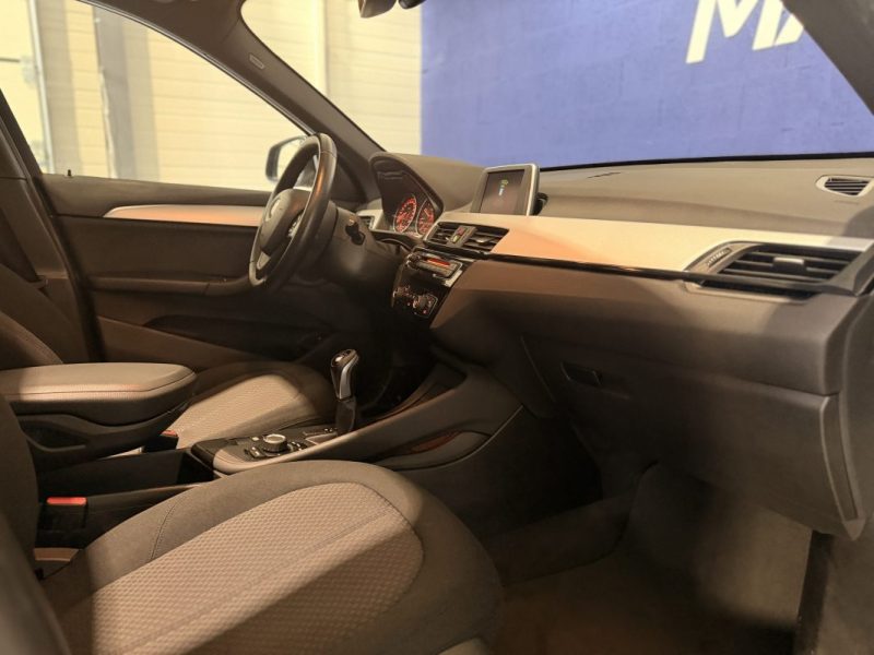 BMW X1 / Toit Ouvrant /  BUSINESS DESIGN / 2018 / Diesel / 116 ch 