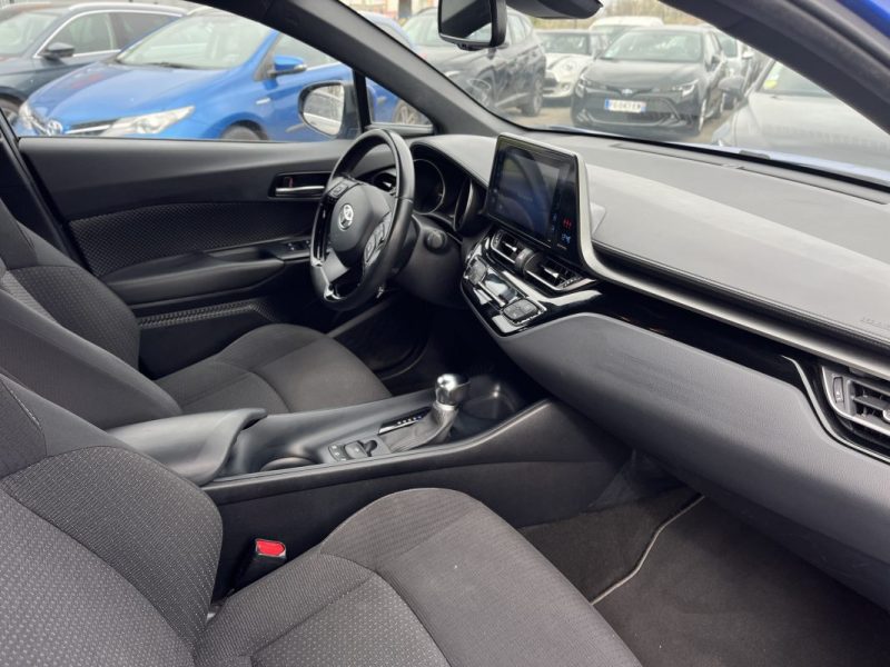 TOYOTA C-HR 1.8 HYBRID 122h DYNAMIC BUSINESS