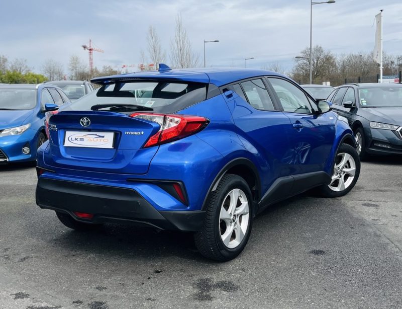 TOYOTA C-HR 1.8 HYBRID 122h DYNAMIC BUSINESS
