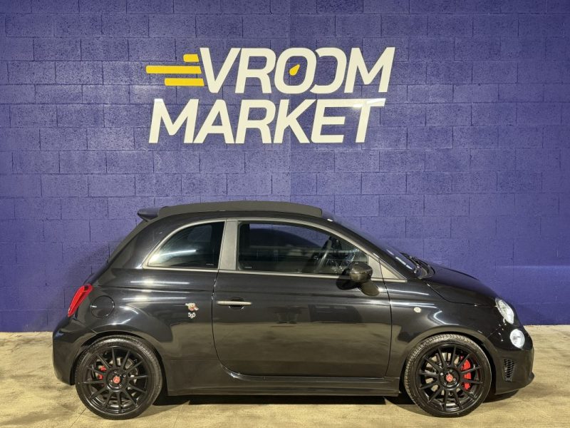 ABARTH 500 CABRIOLET 180cv 595 ESSEESSE BVA - SABELT CARBONE - AKRAPOVIC - BREMBO - 49 500 klm 