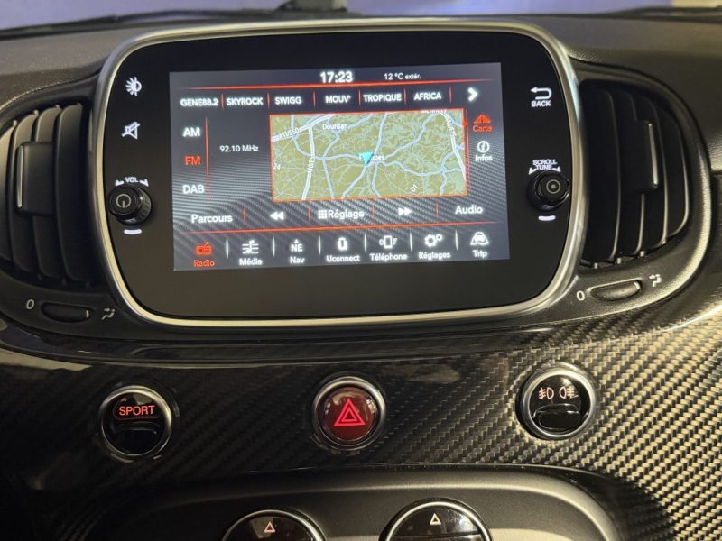 ABARTH 500 CABRIOLET 180cv 595 ESSEESSE BVA - SABELT CARBONE - AKRAPOVIC - BREMBO - 49 500 klm 