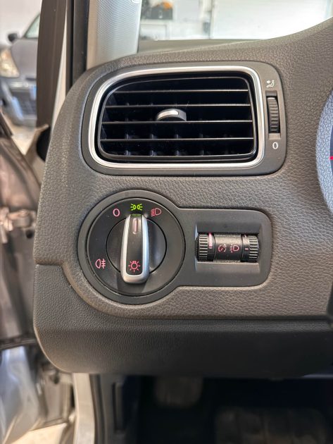 Volkswagen Polo 1.2 Essence 60ch – 2012 – 69 000 km – Garantie 12 mois - Moteur à chaine 