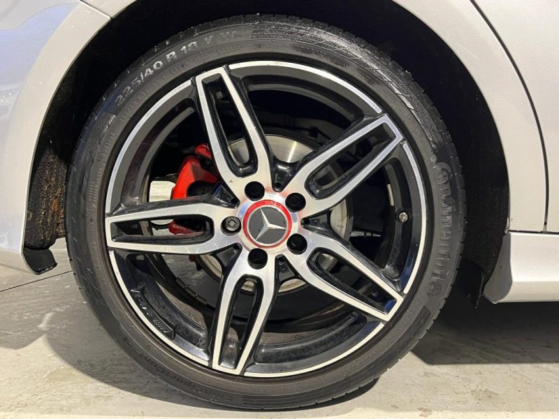 MERCEDES CLASSE A 160 FASCINATION AMG 7G-DCT *** DÉTECTEUR D'ANGLE MORT / CUIR ALCANTARA ***