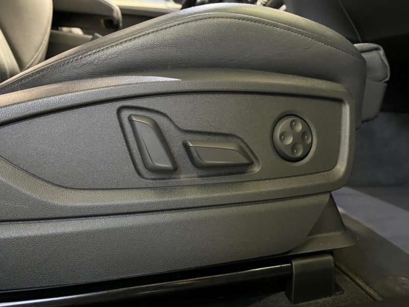 AUDI Q5 SPORTBACK 55 TFSI E 367CH S-LINE QUATTRO S TRONIC 7