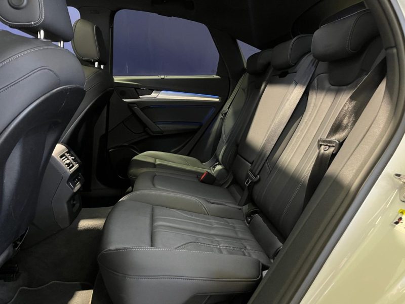 AUDI Q5 SPORTBACK 55 TFSI E 367CH S-LINE QUATTRO S TRONIC 7