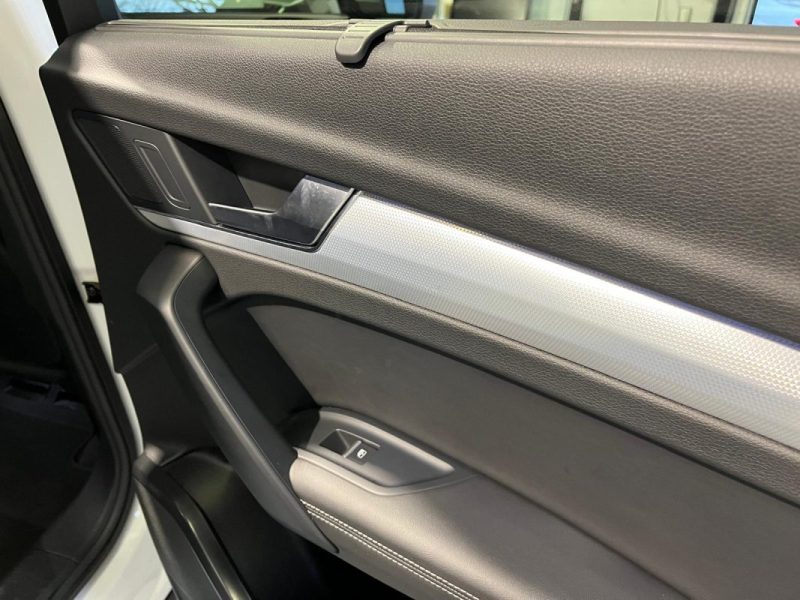 AUDI Q5 SPORTBACK 55 TFSI E 367CH S-LINE QUATTRO S TRONIC 7