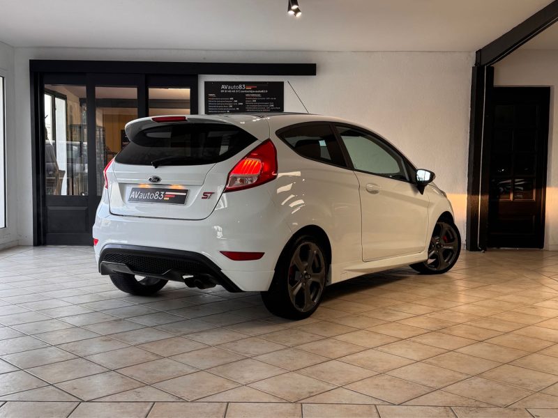 Ford Fiesta ST 1.6 Ecoboost 182ch – 2016 – Garantie 12 mois – Excellent état - Distribution neuf 