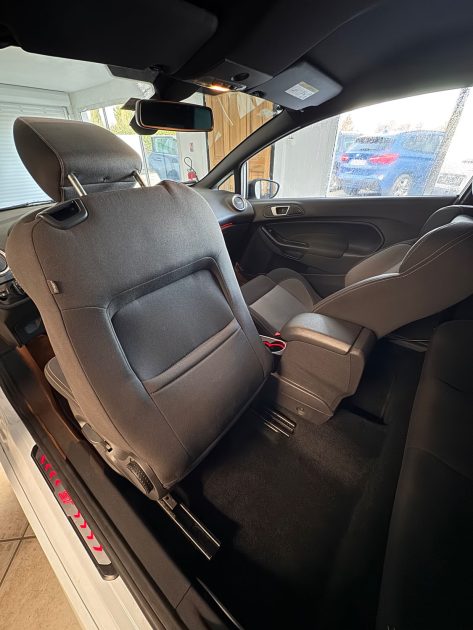 Ford Fiesta ST 1.6 Ecoboost 182ch – 2016 – Garantie 12 mois – Excellent état - Distribution neuf 