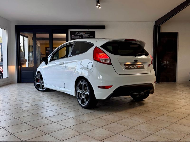 Ford Fiesta ST 1.6 182ch – 2016 – Garantie 12 mois  – Excellent état - Distribution neuf 