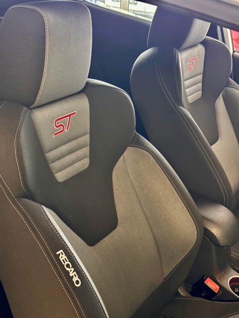 Ford Fiesta ST 1.6 182ch – 2016 – Garantie 12 mois  – Excellent état - Distribution neuf 