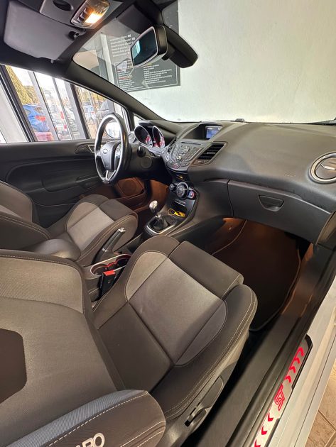 Ford Fiesta ST 1.6 Ecoboost 182ch – 2016 – Garantie 12 mois – Excellent état - Distribution neuf 