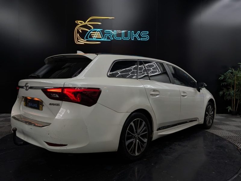 TOYOTA AVENSIS BREAK 1.6 D4-D 112 Cv SALOMON