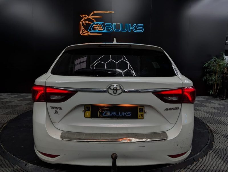 TOYOTA AVENSIS BREAK 1.6 D4-D 112 Cv SALOMON