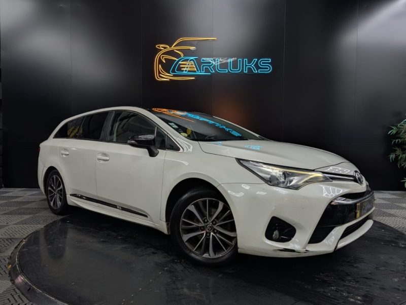 TOYOTA AVENSIS BREAK 1.6 D4-D 112 Cv SALOMON