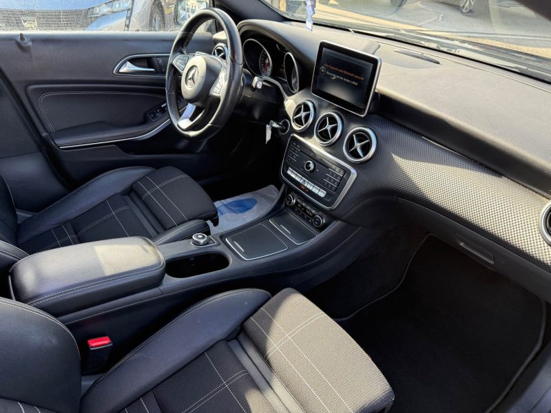 MERCEDES CLASSE A 200 156CH DTC-7 TOIT OUVRANT PHASE 2 GARANTIE 