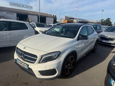MERCEDES GLA 200D 136CH 4-MATIC FASCINATION AMG 7G-DCT GARANTIE 