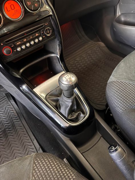 Citroën C3 Essence 95ch – 90 000 km – Par Brise zénith – Moteur à Chaîne – Garantie 12 mois -