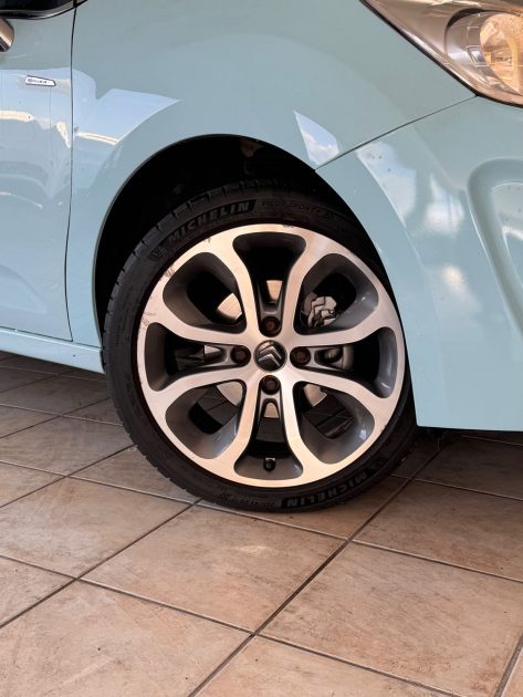 Citroën C3 Essence 95ch – 90 000 km – Par Brise zénith – Moteur à Chaîne – Garantie 12 mois -