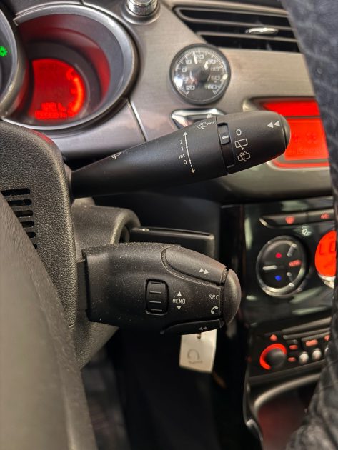 Citroën C3 Essence 95ch – 90 000 km – Par Brise zénith – Moteur à Chaîne – Garantie 12 mois -