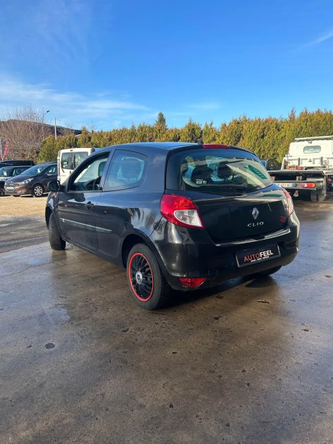 RENAULT CLIO 3 1.2 75CH EXPRESSION