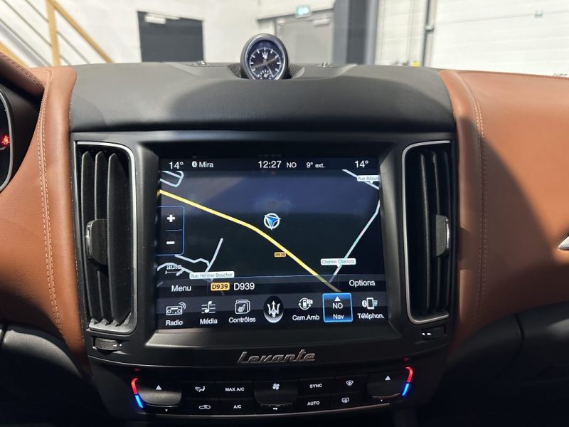 MASERATI LEVANTE 3.0 V6 275ch Diesel / GRANLUSSO / SUIVI COMPLET