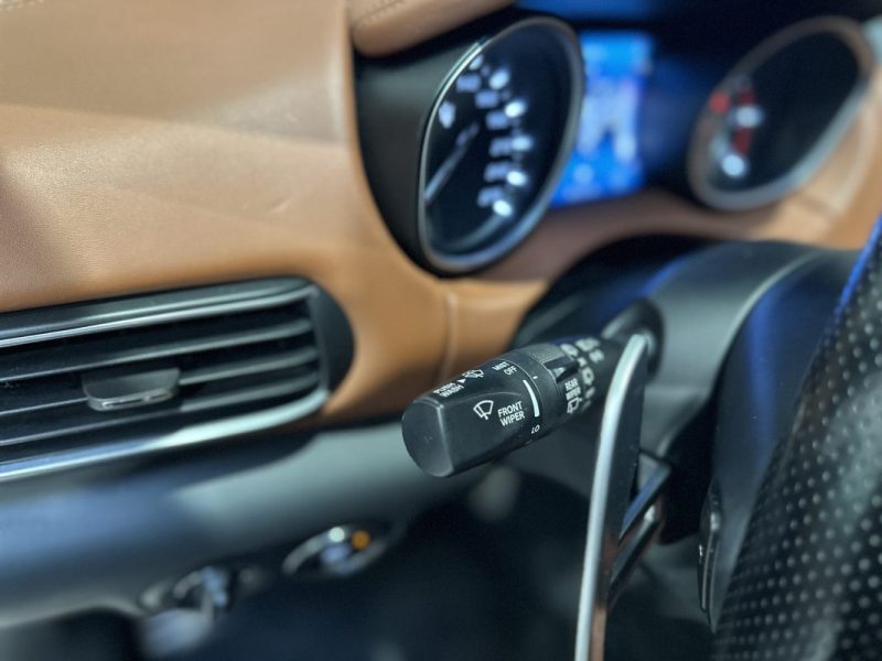 MASERATI LEVANTE 3.0 V6 275ch Diesel / GRANLUSSO / SUIVI COMPLET