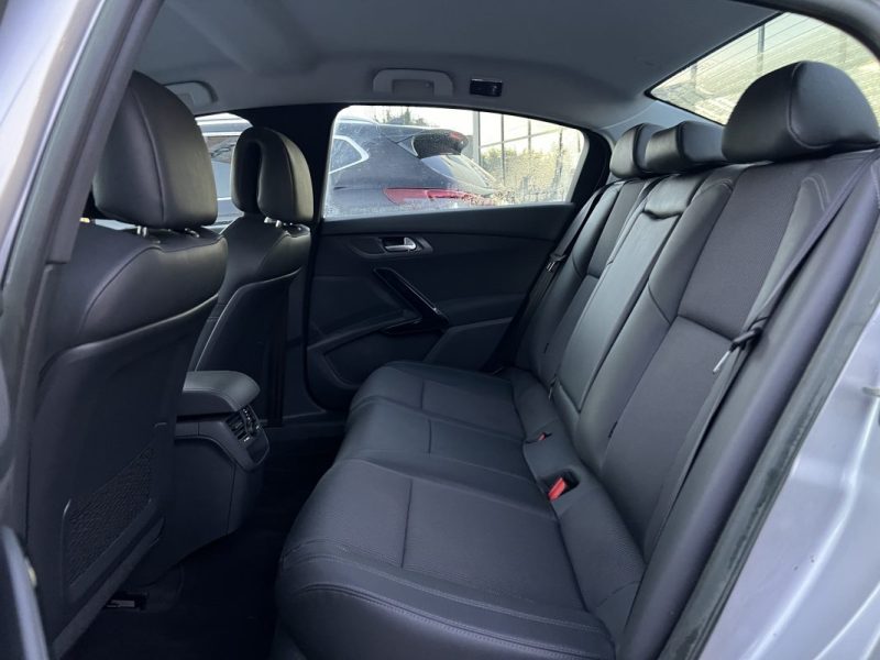 PEUGEOT 508 1.6 E HDI 115 Cv BOITE AUTOMATIQUE / ECRAN GPS CRIT AIR 2 - GARANTIE 1 AN