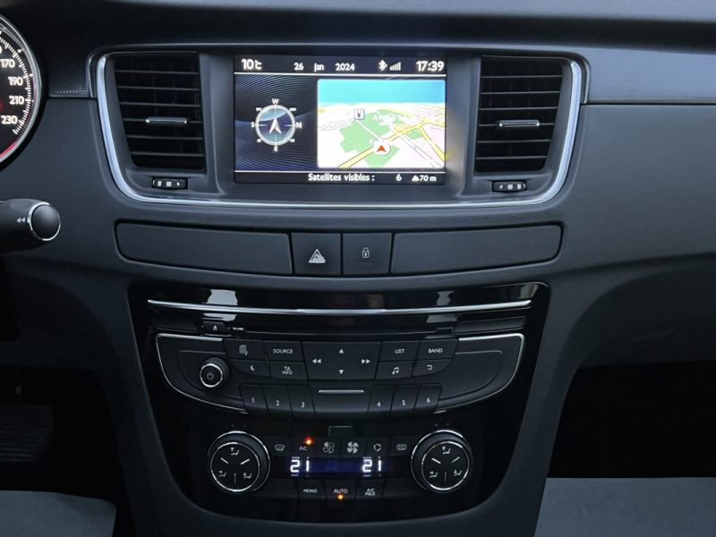 PEUGEOT 508 1.6 E HDI 115 Cv BOITE AUTOMATIQUE / ECRAN GPS CRIT AIR 2 - GARANTIE 1 AN