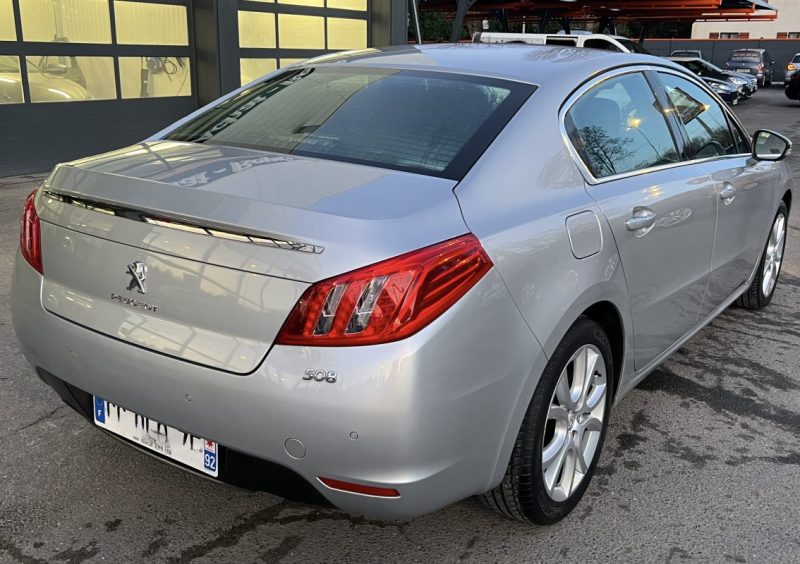 PEUGEOT 508 1.6 E HDI 115 Cv BOITE AUTOMATIQUE / ECRAN GPS CRIT AIR 2 - GARANTIE 1 AN