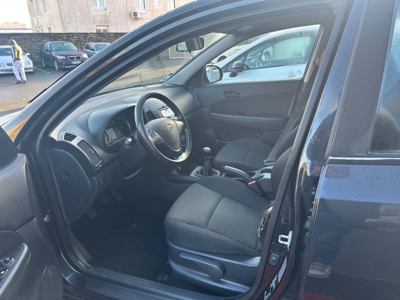 HYUNDAI I 30 1.4 PACK CLIM ct ok Garantie