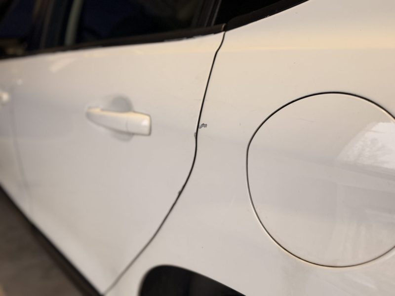 PEUGEOT 2008 / 1.2 L VTi / ESSENCE 82 ch / 2014 / Allure / Attelage / 