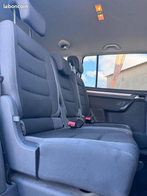 VOLKSWAGEN TOURAN 1.6 TDI 105CH FAP TRENDLINE 2012