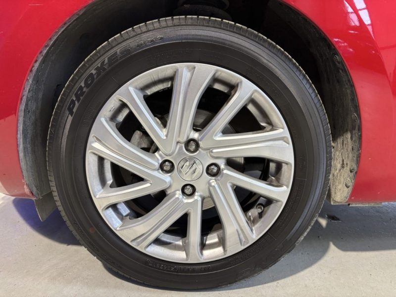 SUZUKI SWIFT V (AZ) 1.2 HYBRID PREMIÈRE MAIN / SIÈGES CHAUFFANT / LINE ASSISTE ADAPTATIF