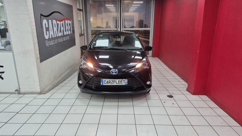 TOYOTA YARIS BERLINE HYBRIDE 100cv FRANCE BUSINESS/1 ERE MAIN/TVA RECUPERABLE