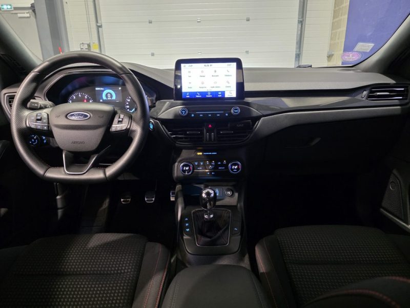 FORD FOCUS IV 1.0 ECOBOOST 125Ch / ST-LINE