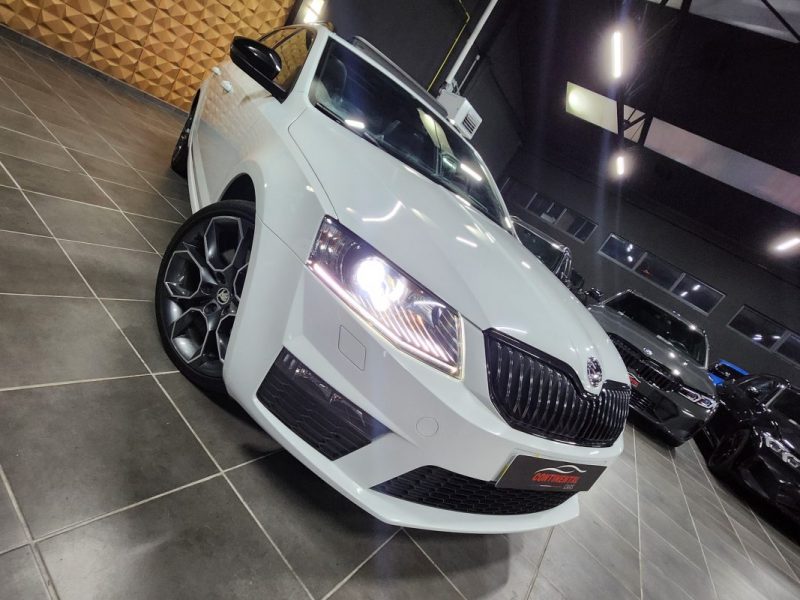 SKODA OCTAVIA RS COMBI 2.0 TDI DSG RS*PANO*19P*XENON*GPS*