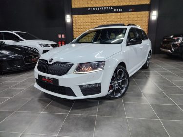 SKODA OCTAVIA RS COMBI 2.0 TDI DSG RS*PANO*19P*XENON*GPS*